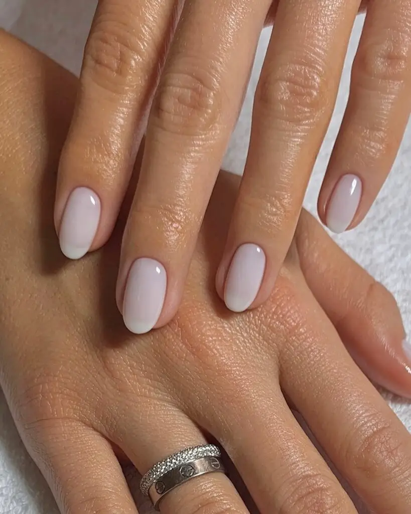 Oval Nail