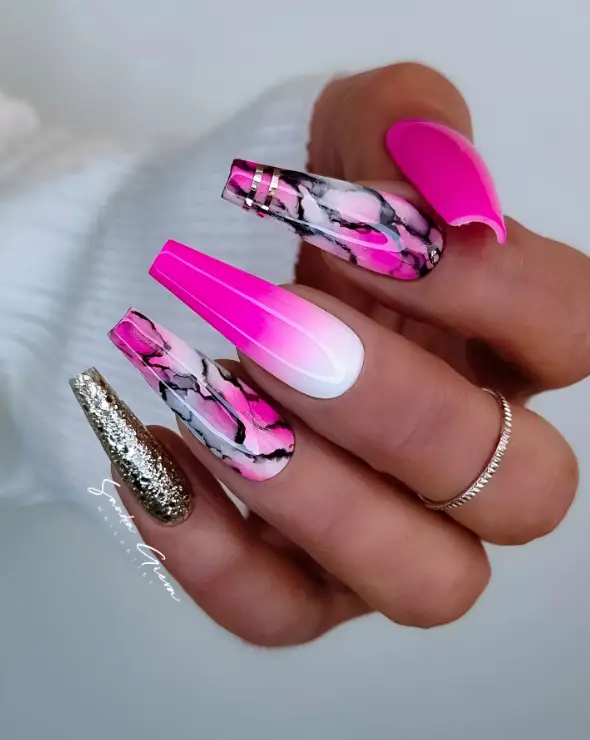 Trendy Pink Nail