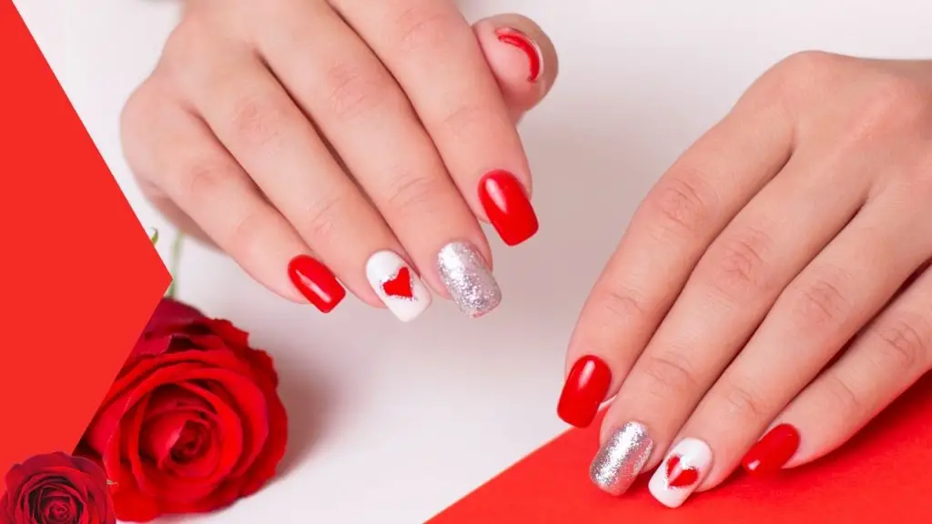 Valentine’s Day pedicure idea